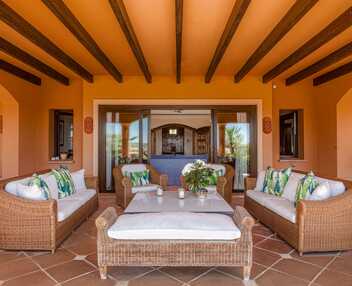 Villa Ana