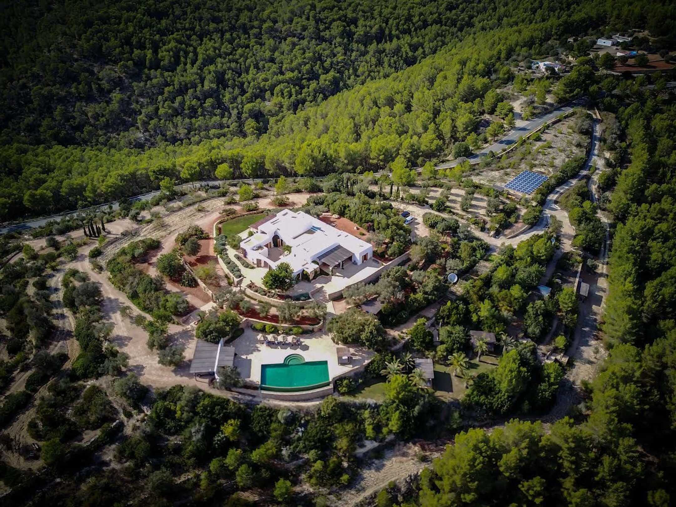 Villa Amitya