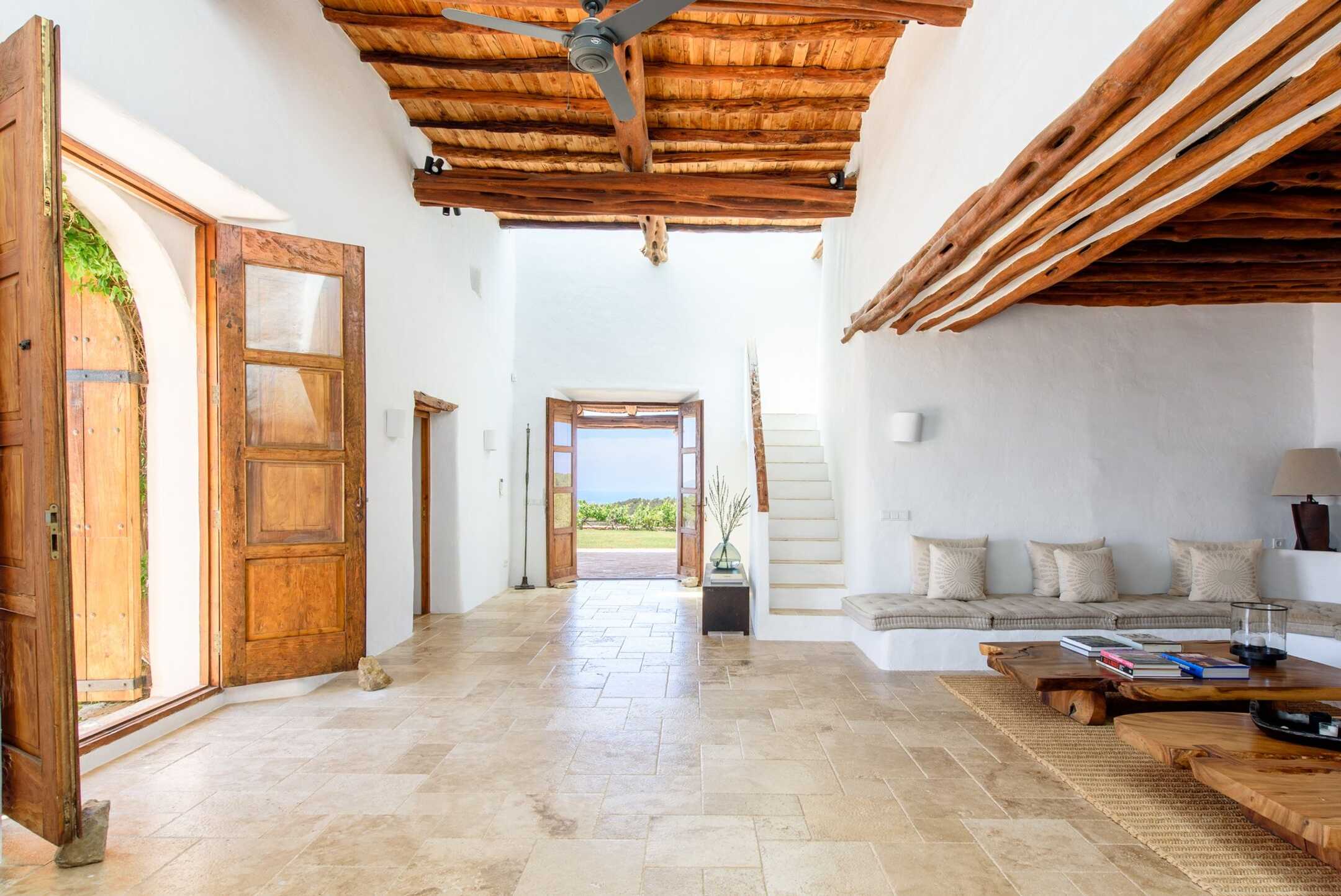 Villa Amitya