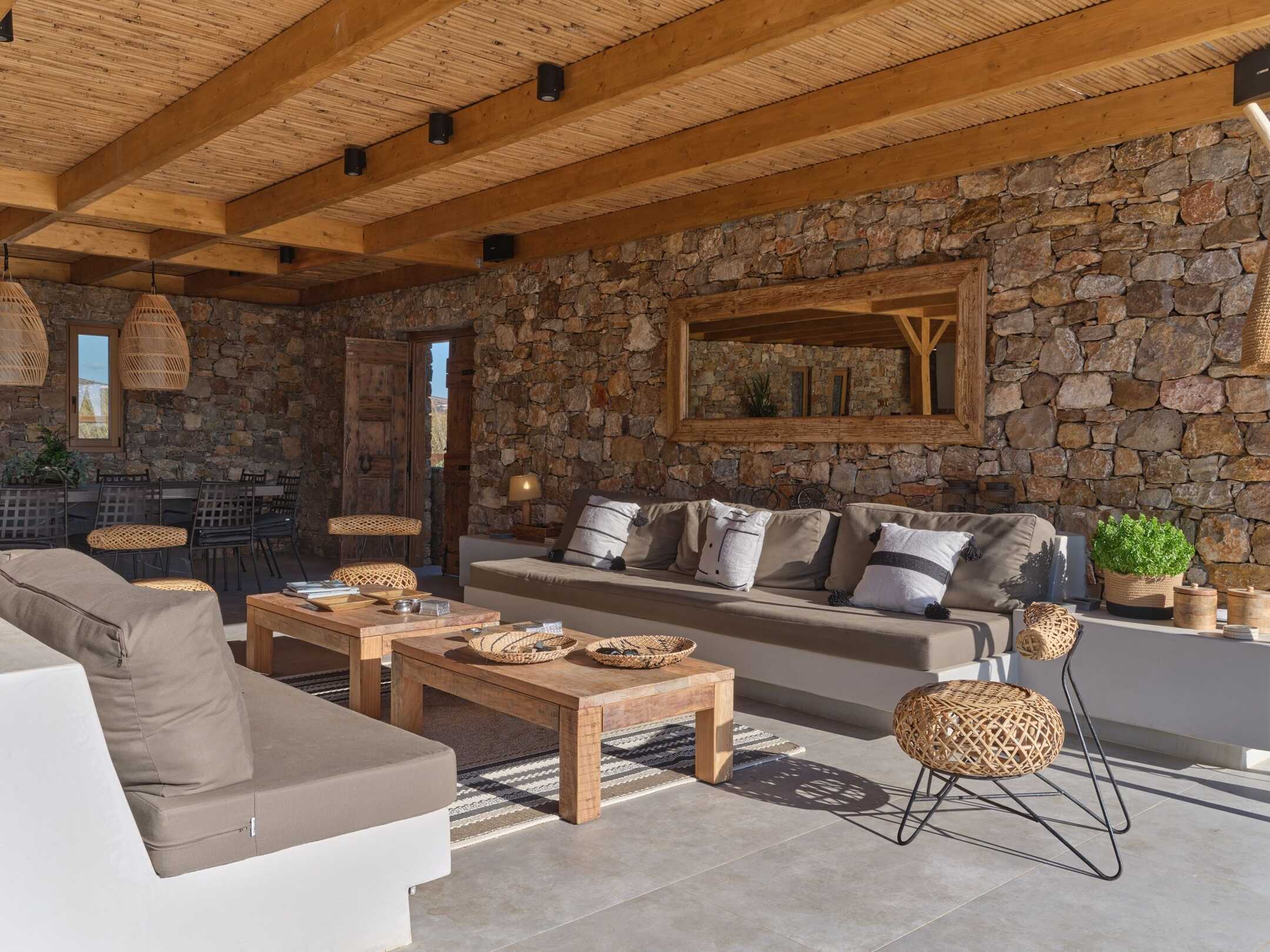 Villa Theros