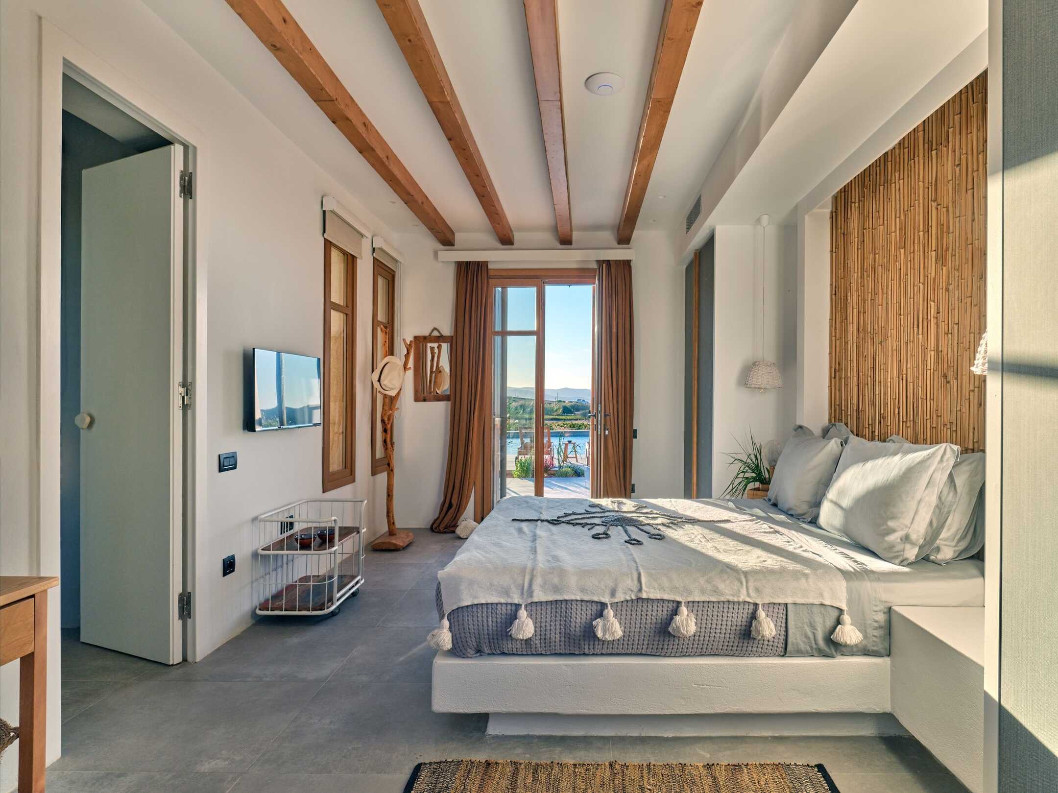 Villa Theros