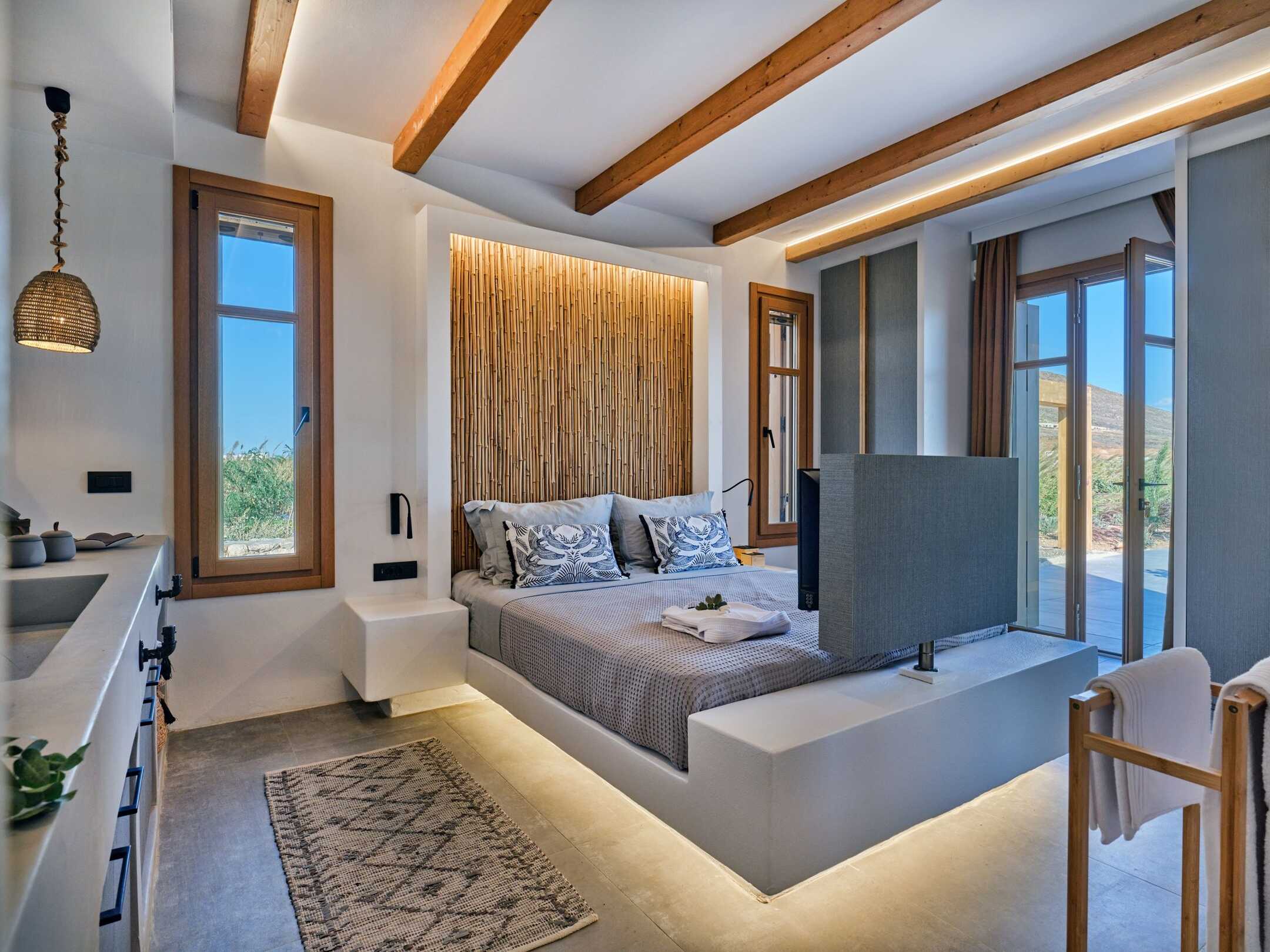 Villa Theros