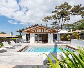 Villa Manoa