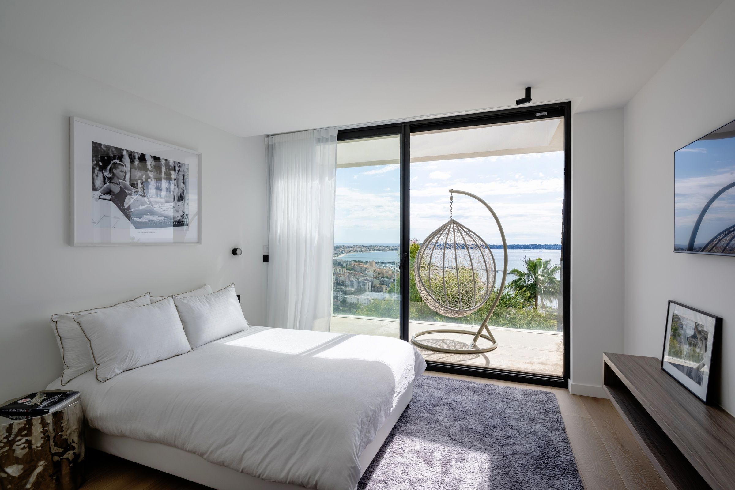 Bedroom for adults 4