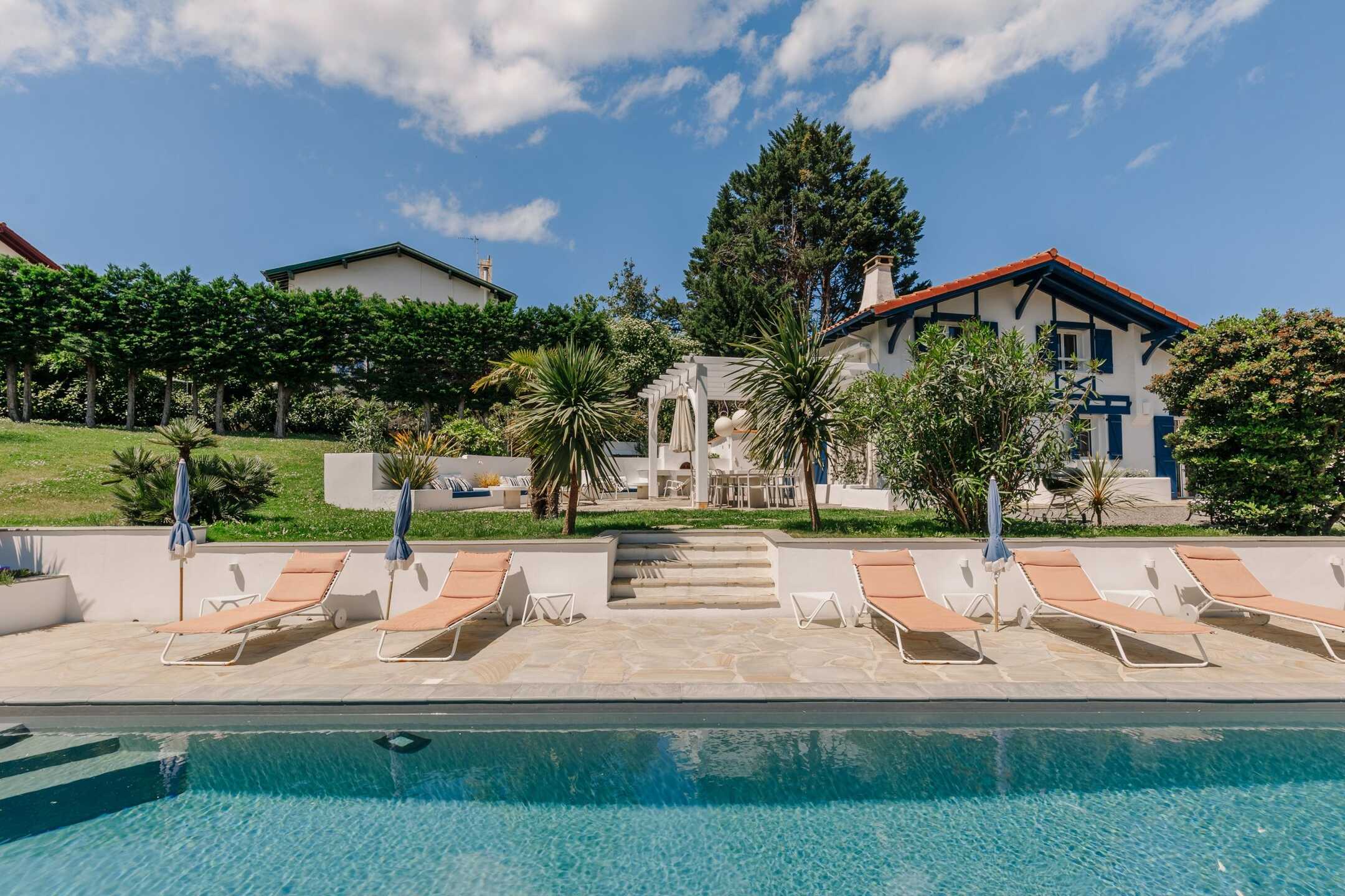 Villa Olatua