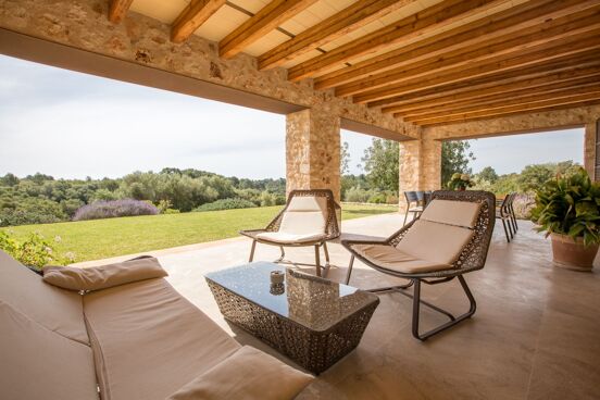 Villa Vanity