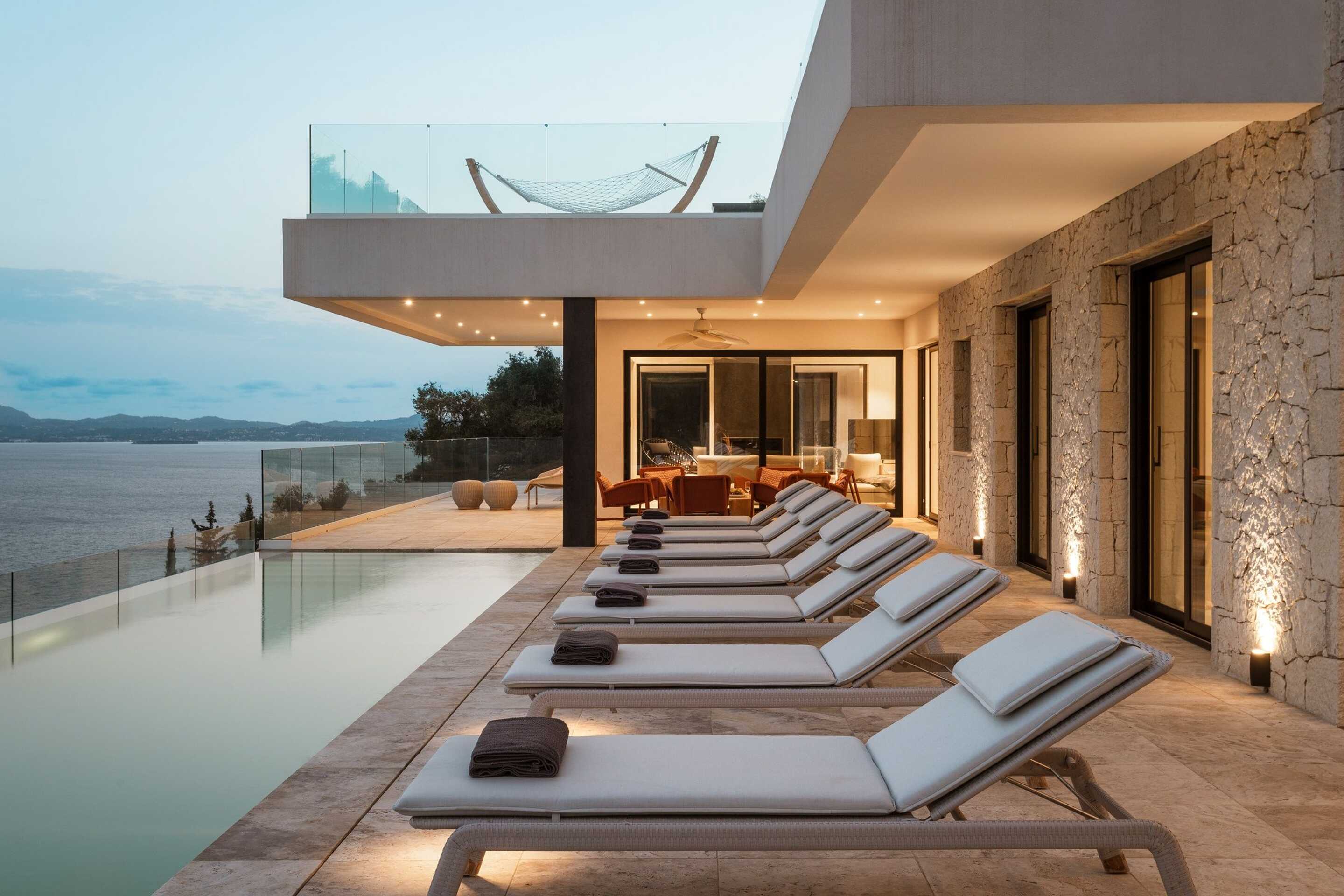 Villa Dina