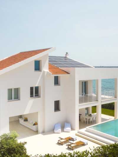 Villa Estate