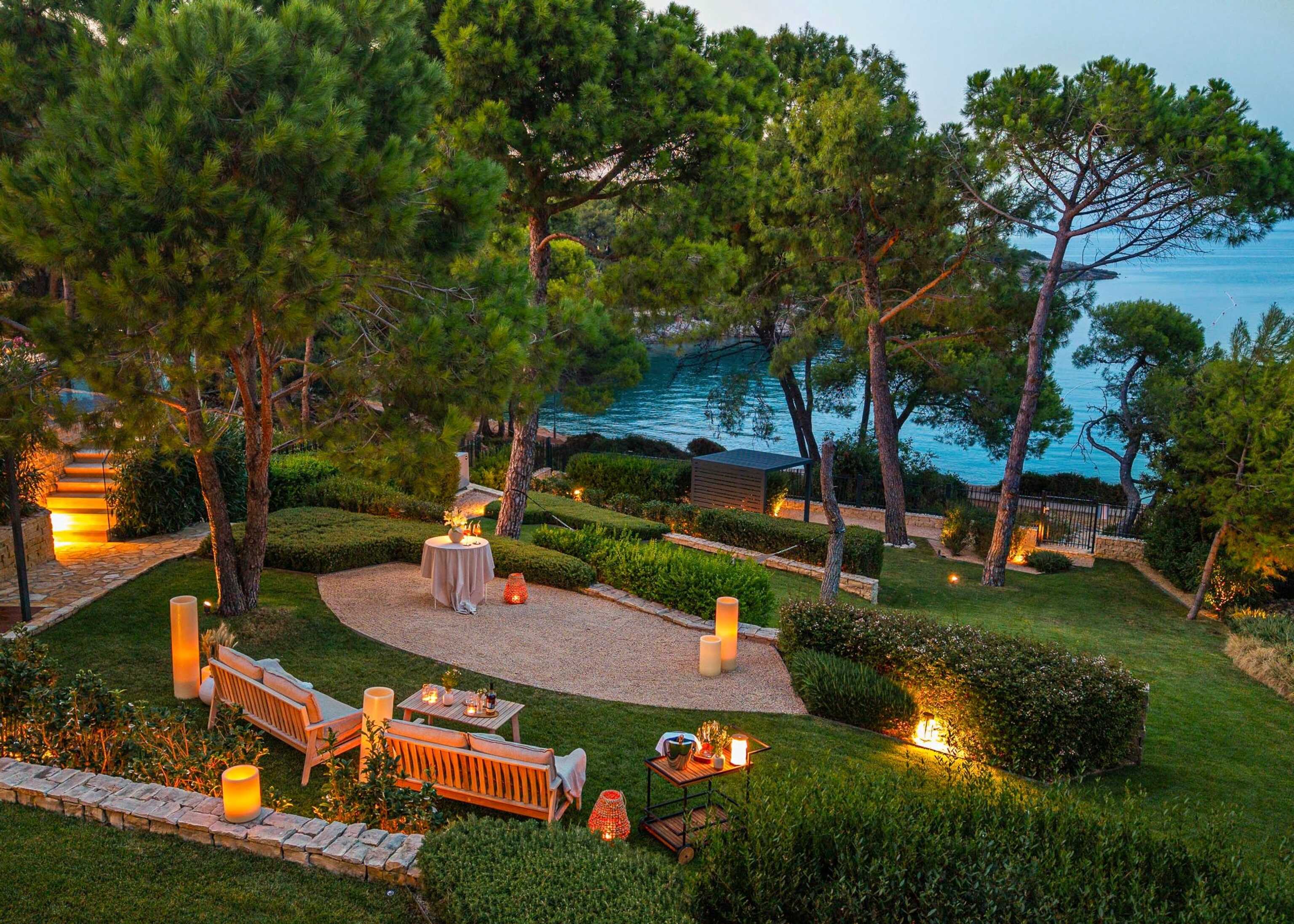 Villa Blue Island