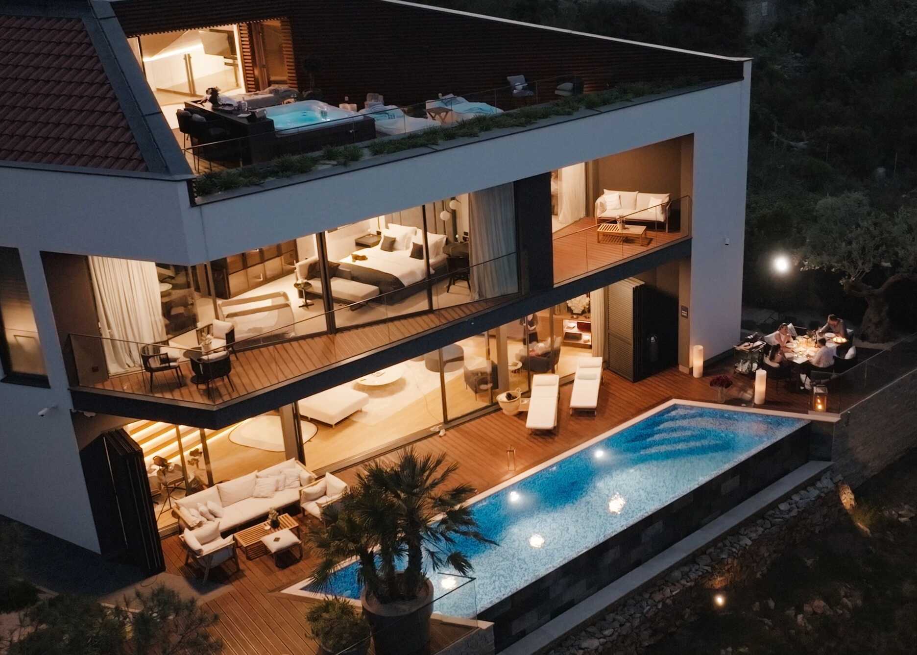 Villa Blue Island