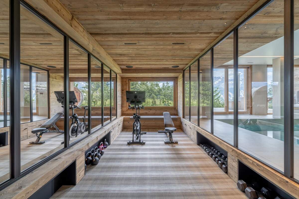 7387