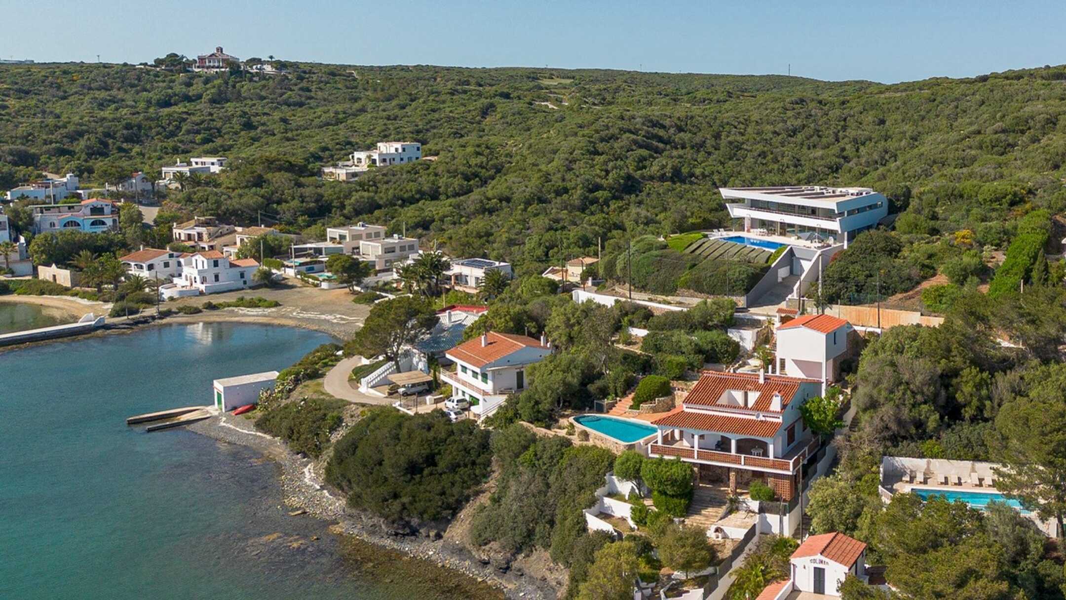 Villa Navis