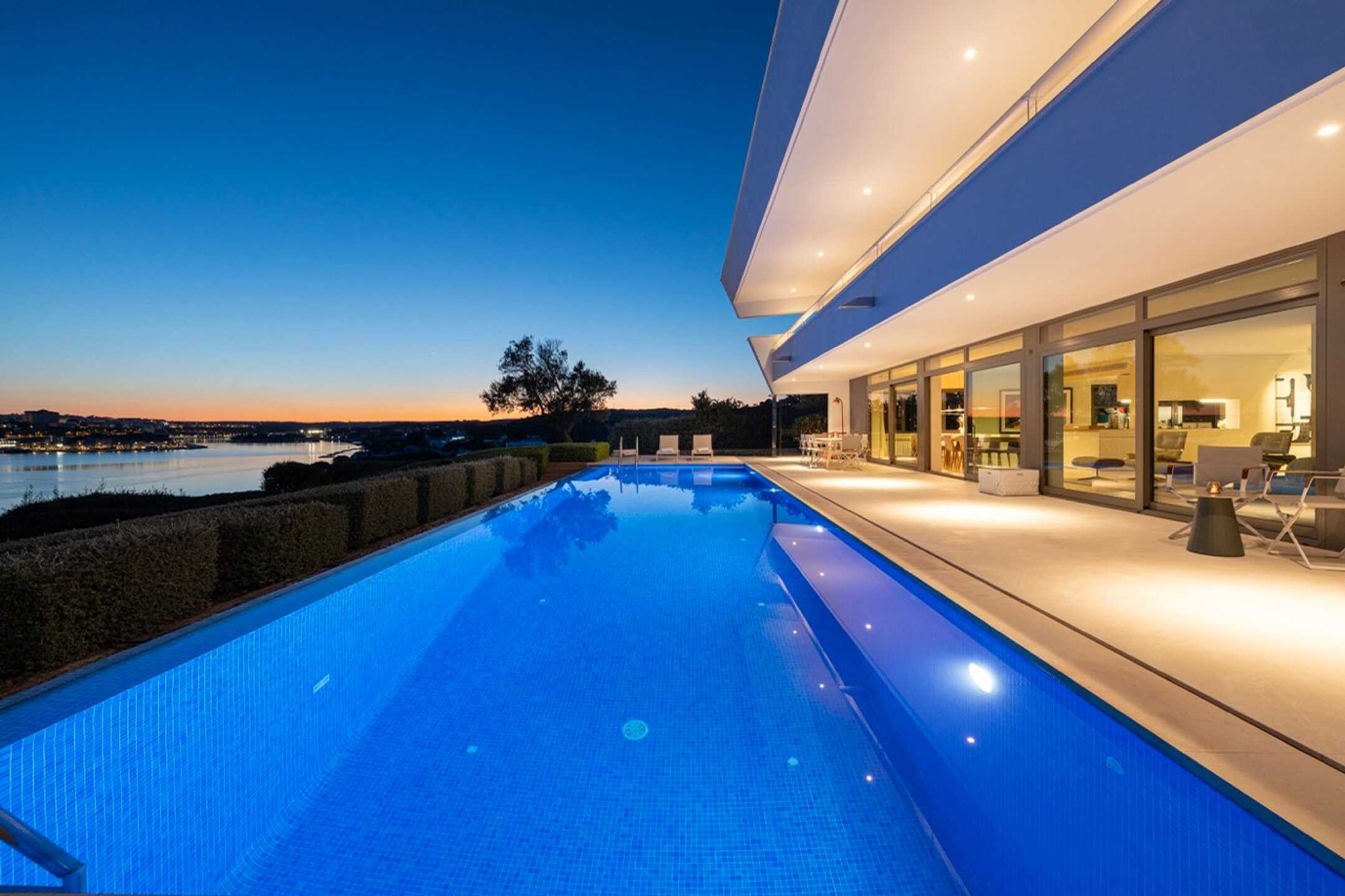 Villa Navis