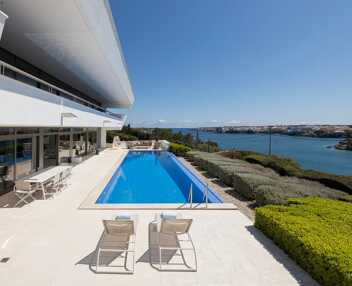 Villa Navis