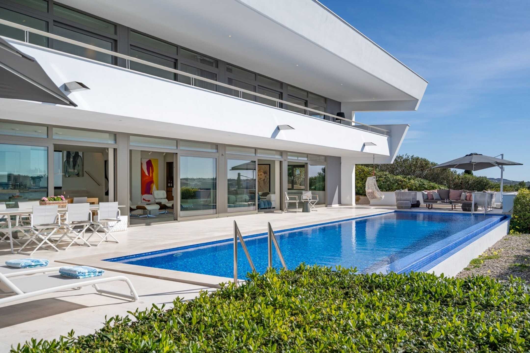 Villa Navis