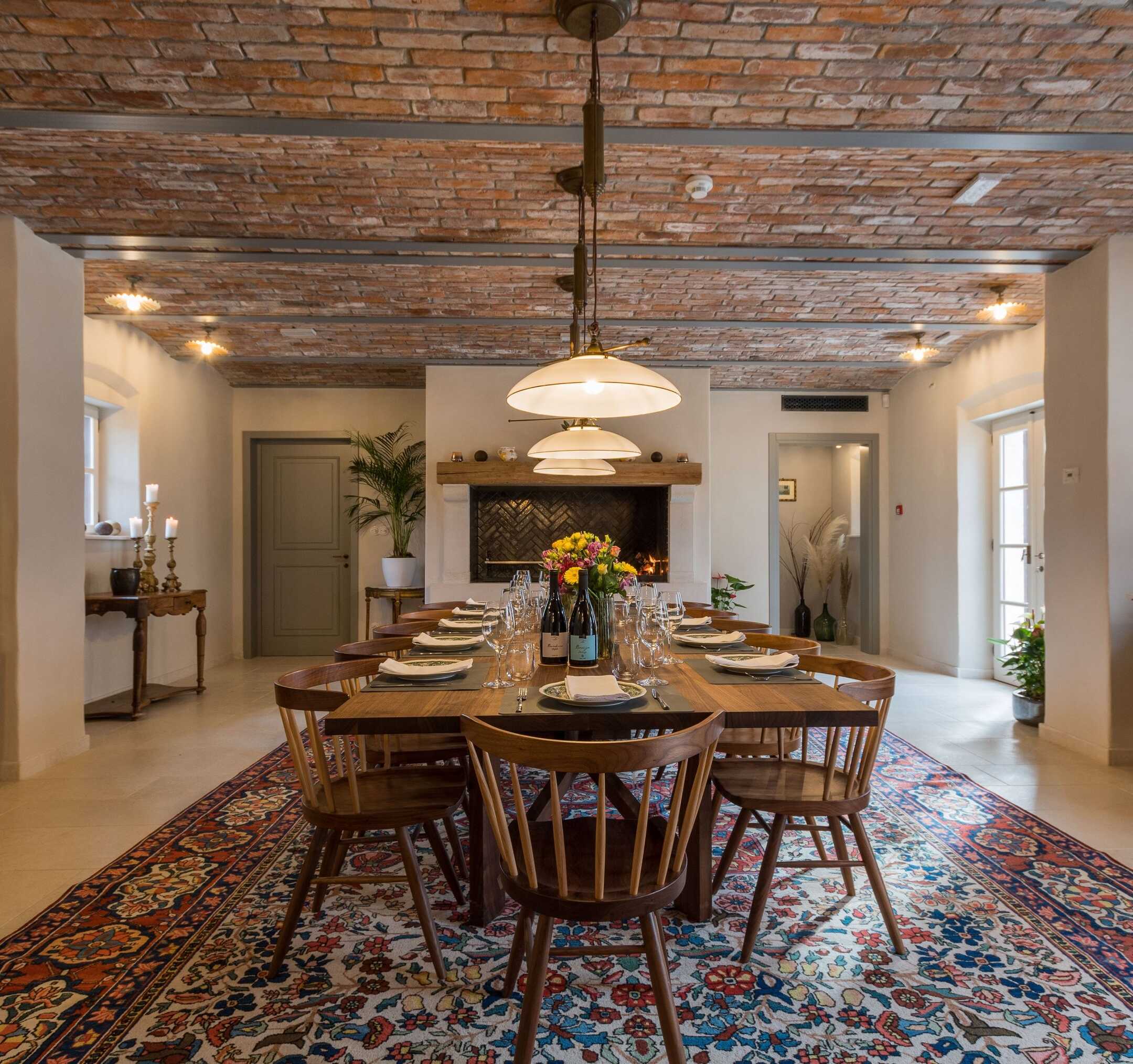 Loza Estate
