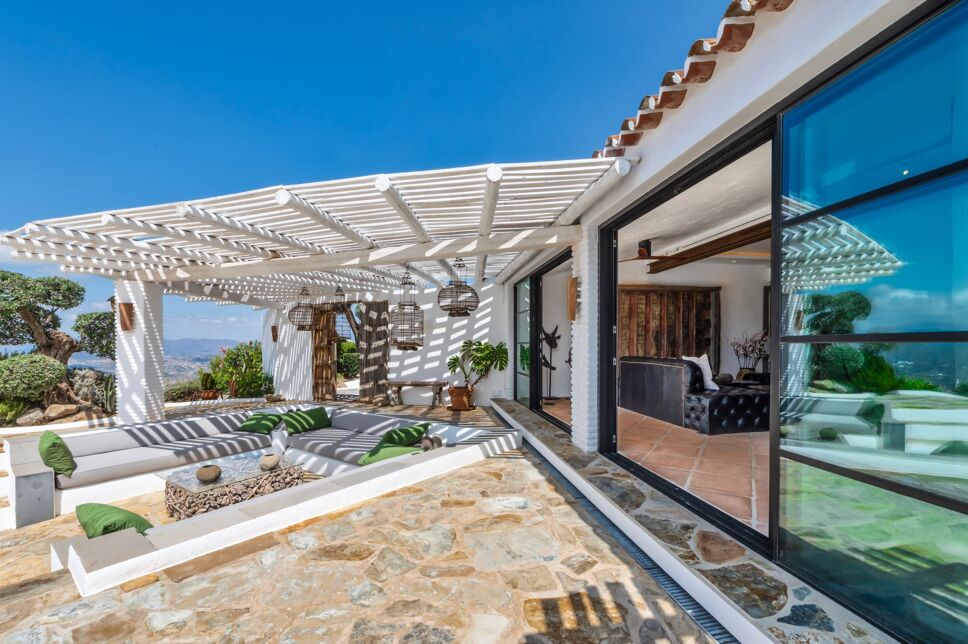 Villa Acacia