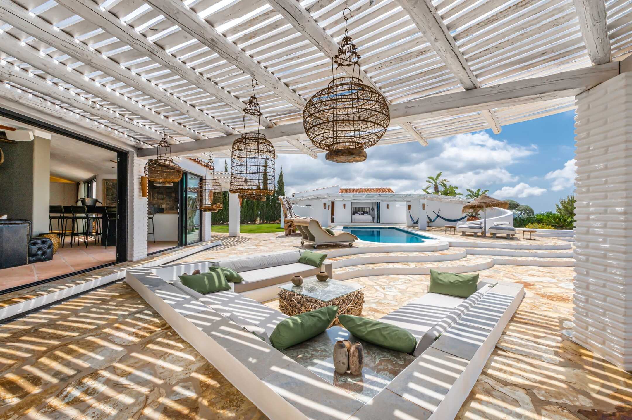 Villa Acacia