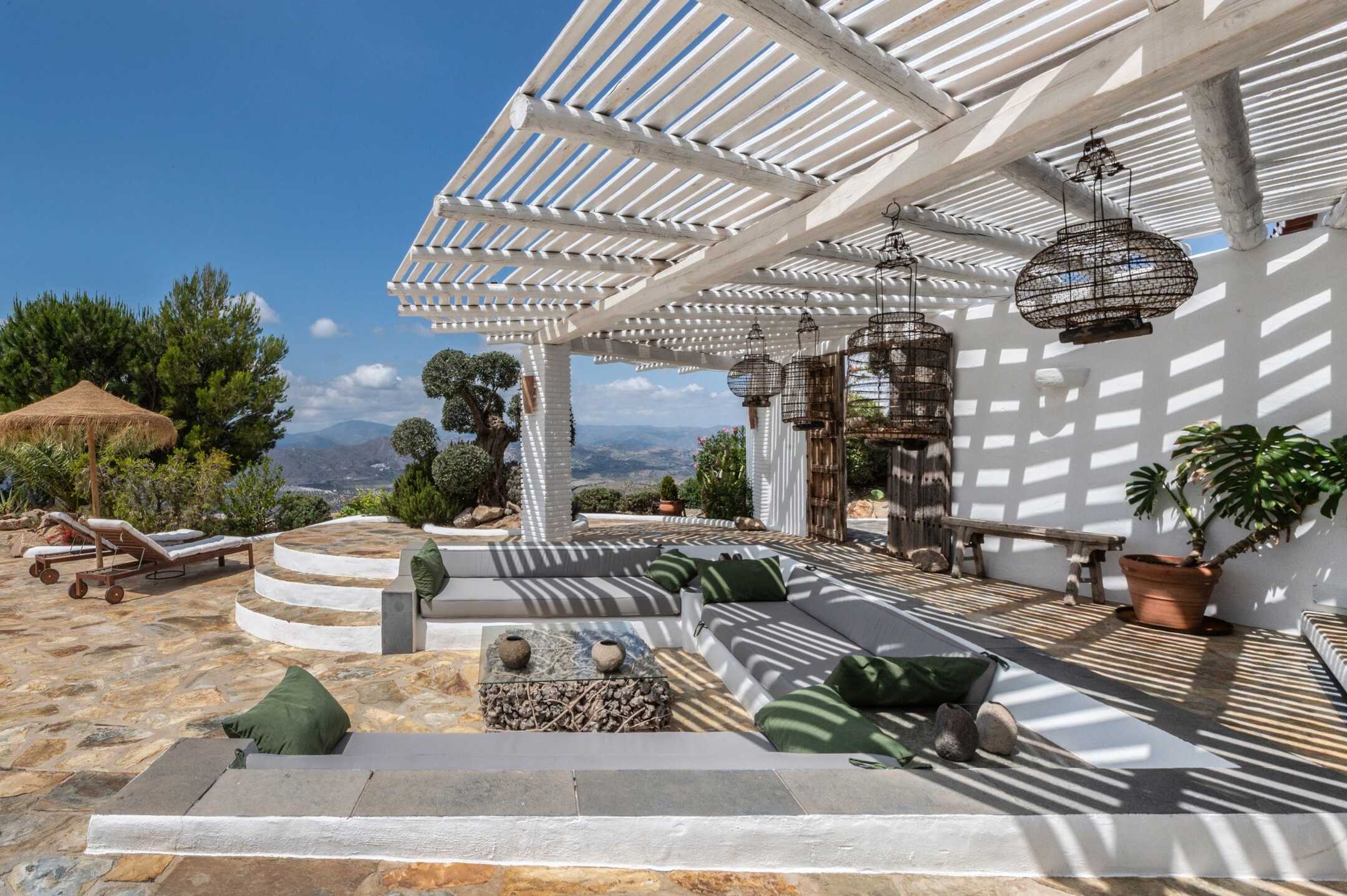 Villa Acacia