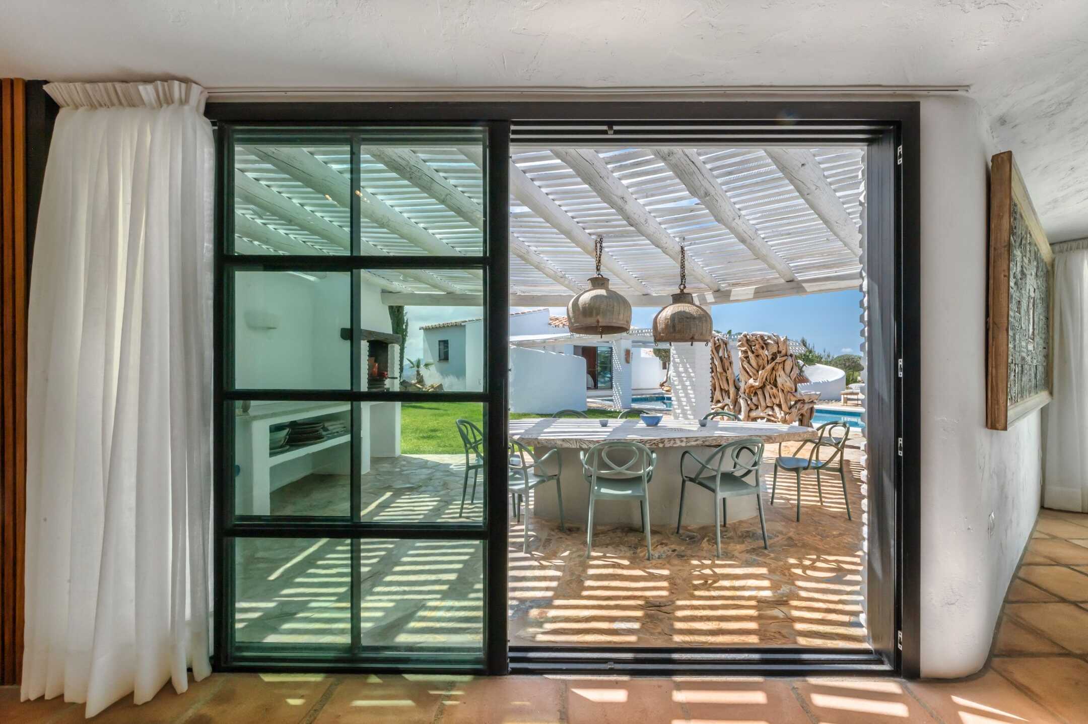 Villa Acacia