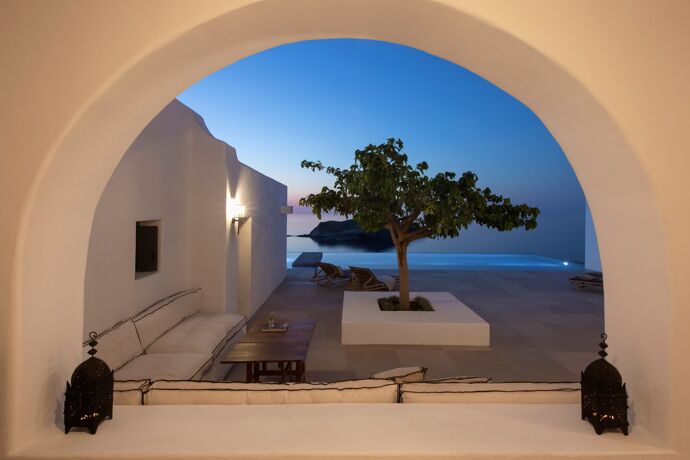 Villa Ione