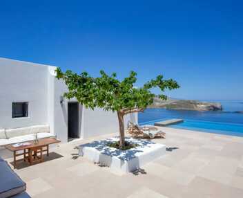 Villa Mulberry