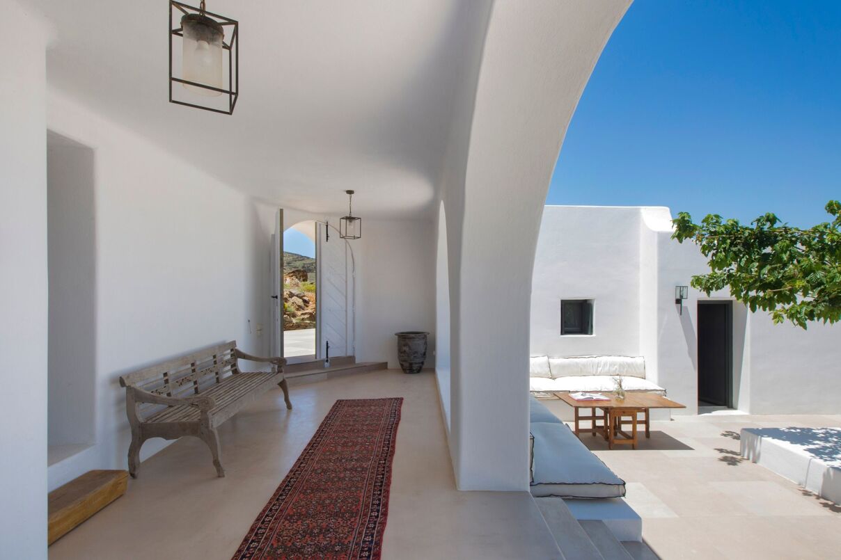 Villa Ione