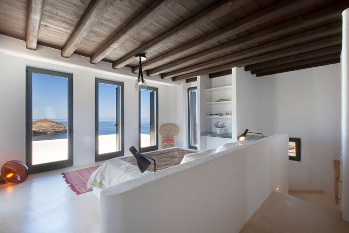 Villa Ione