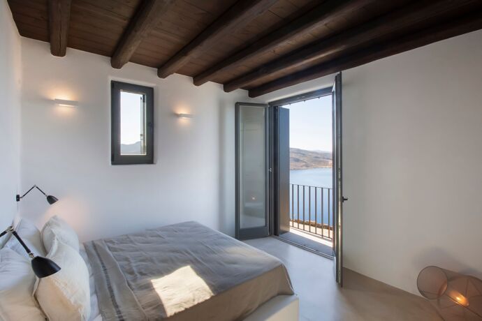 Villa Ione