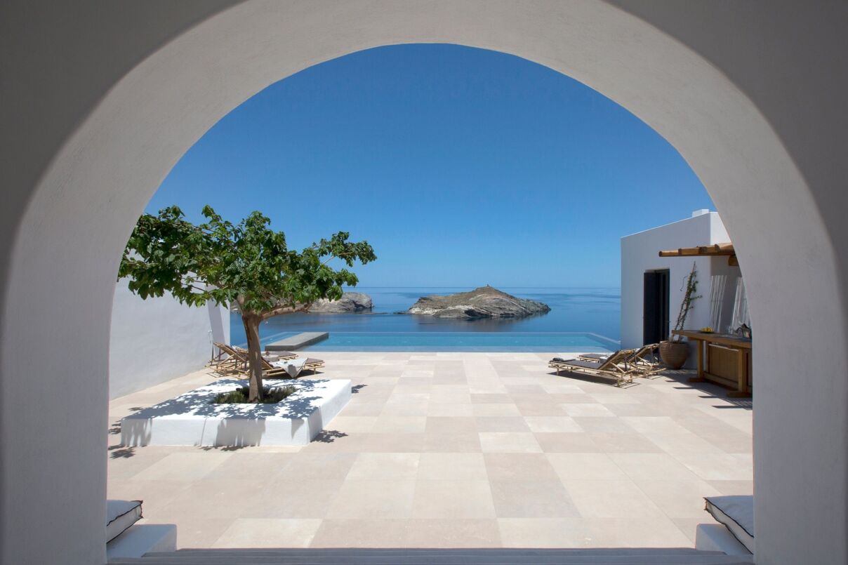 Villa Ione
