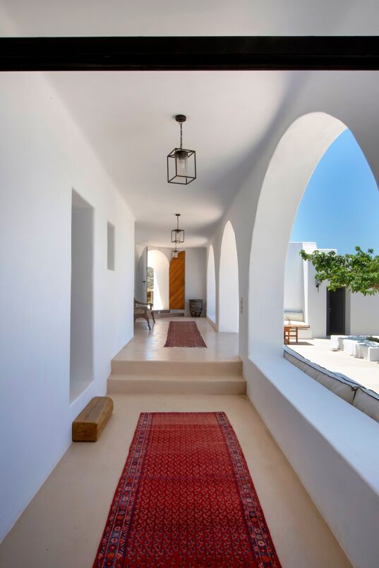 Villa Ione