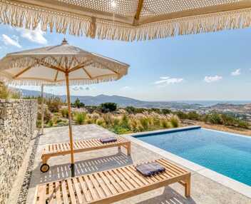 Villa Teikhos