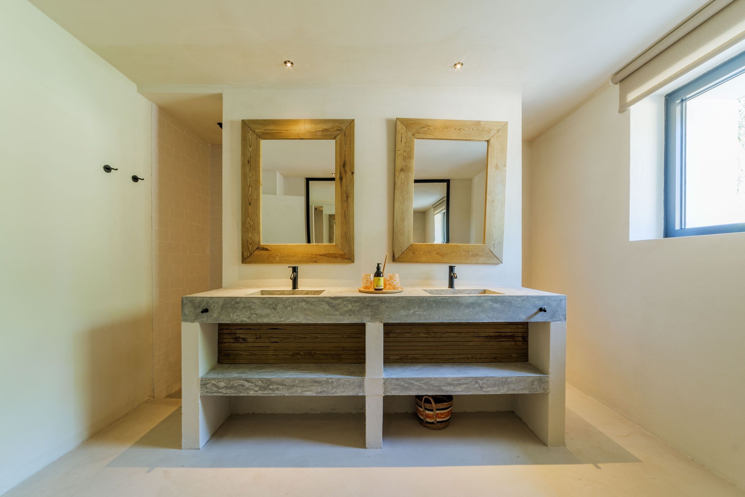 Casa Mannaz & Casa Ansuz