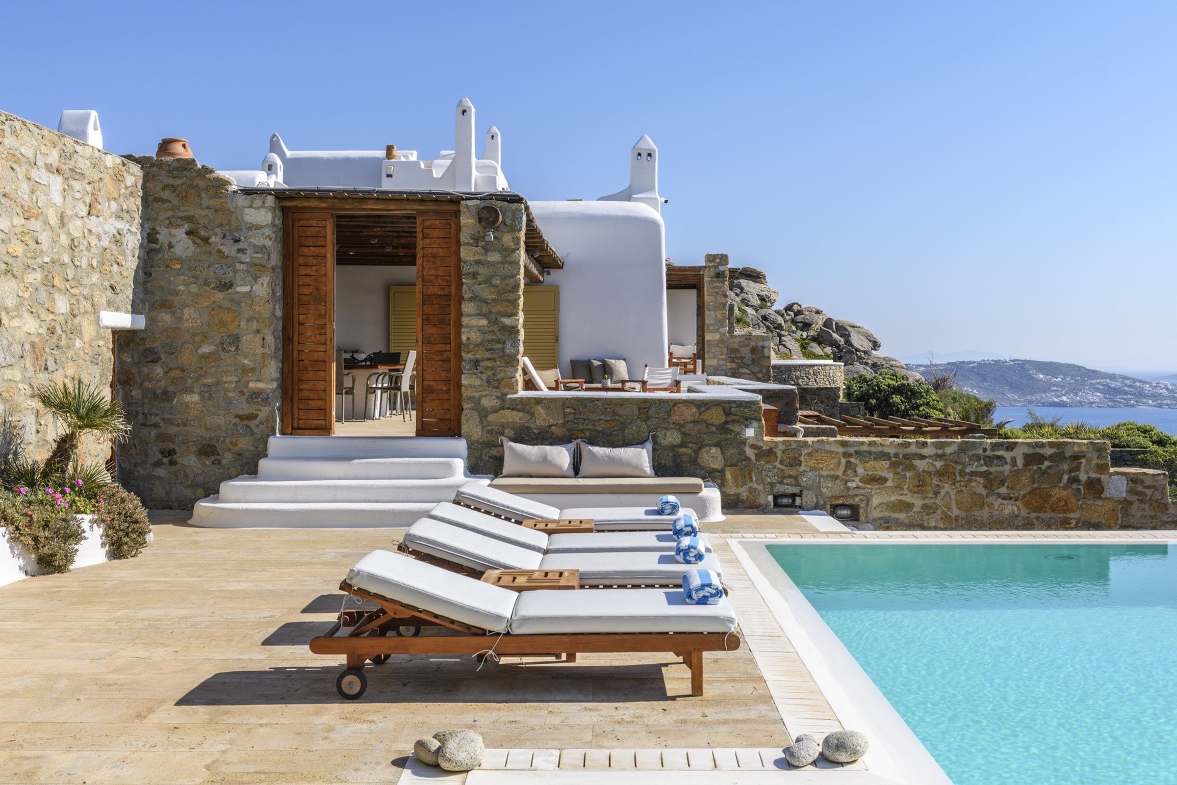 Villa Roberts