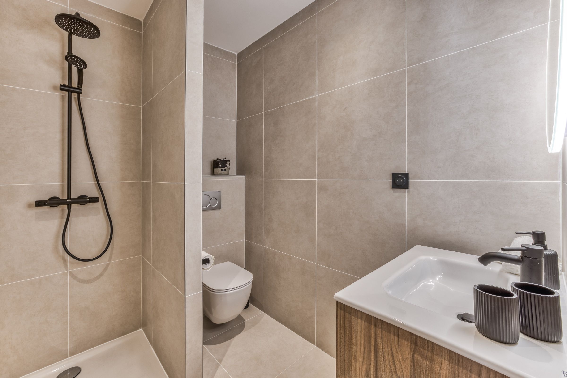 Chalet White Paradise