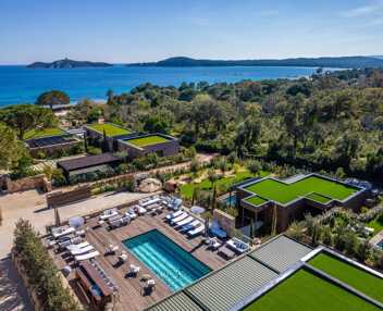 Azzu Resort