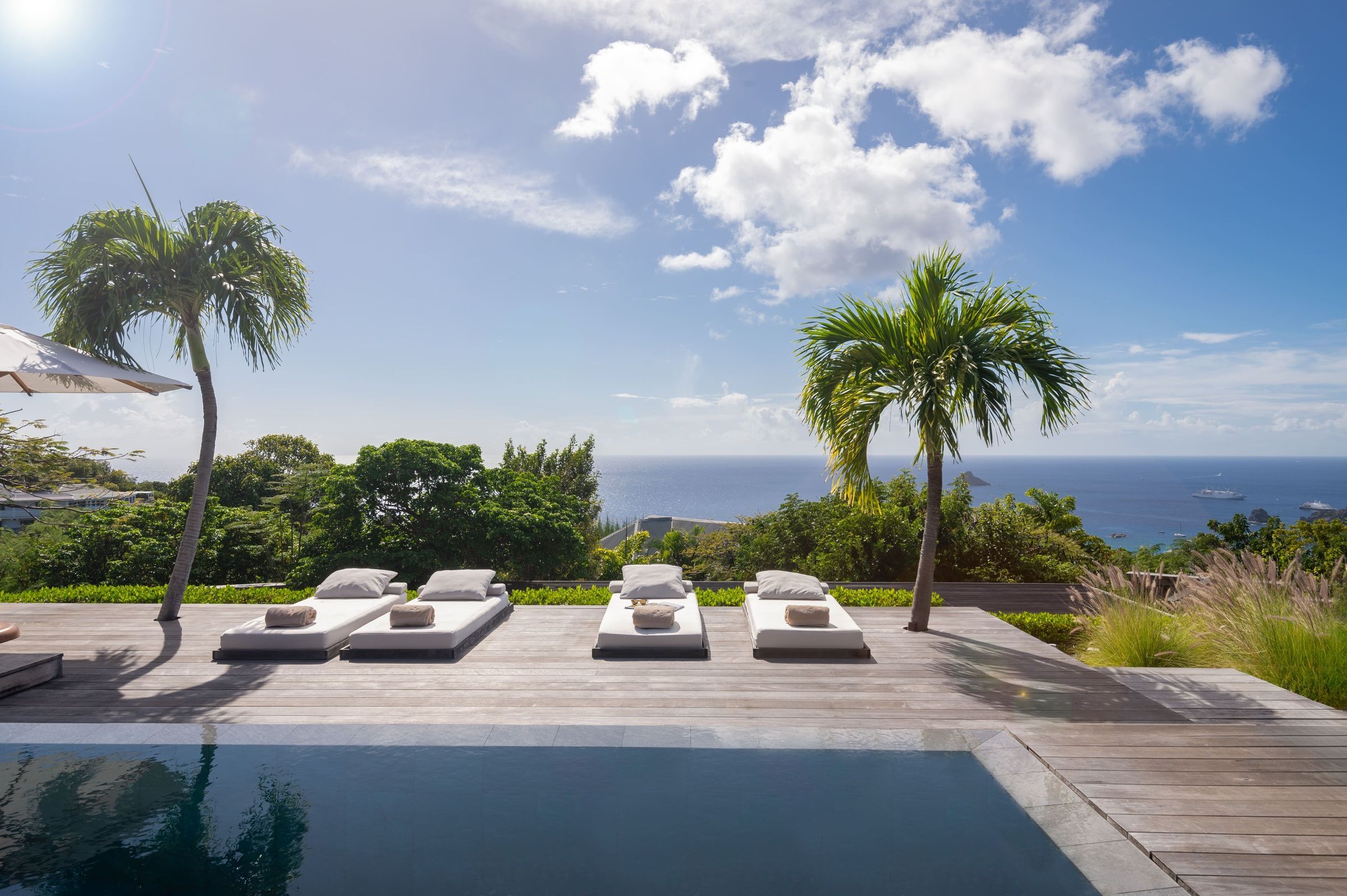 Villa Floating Garden