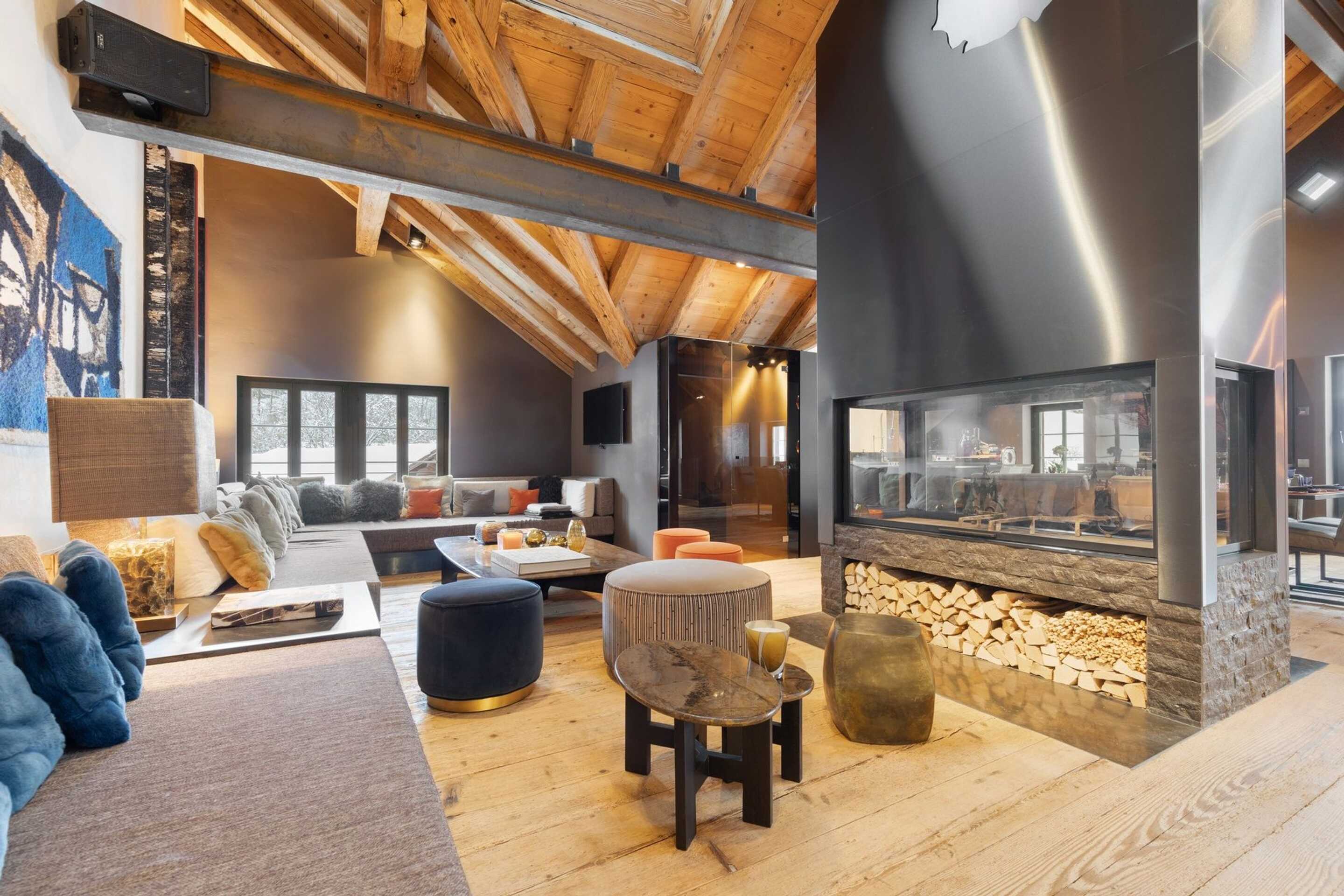 Penthouse Alaia