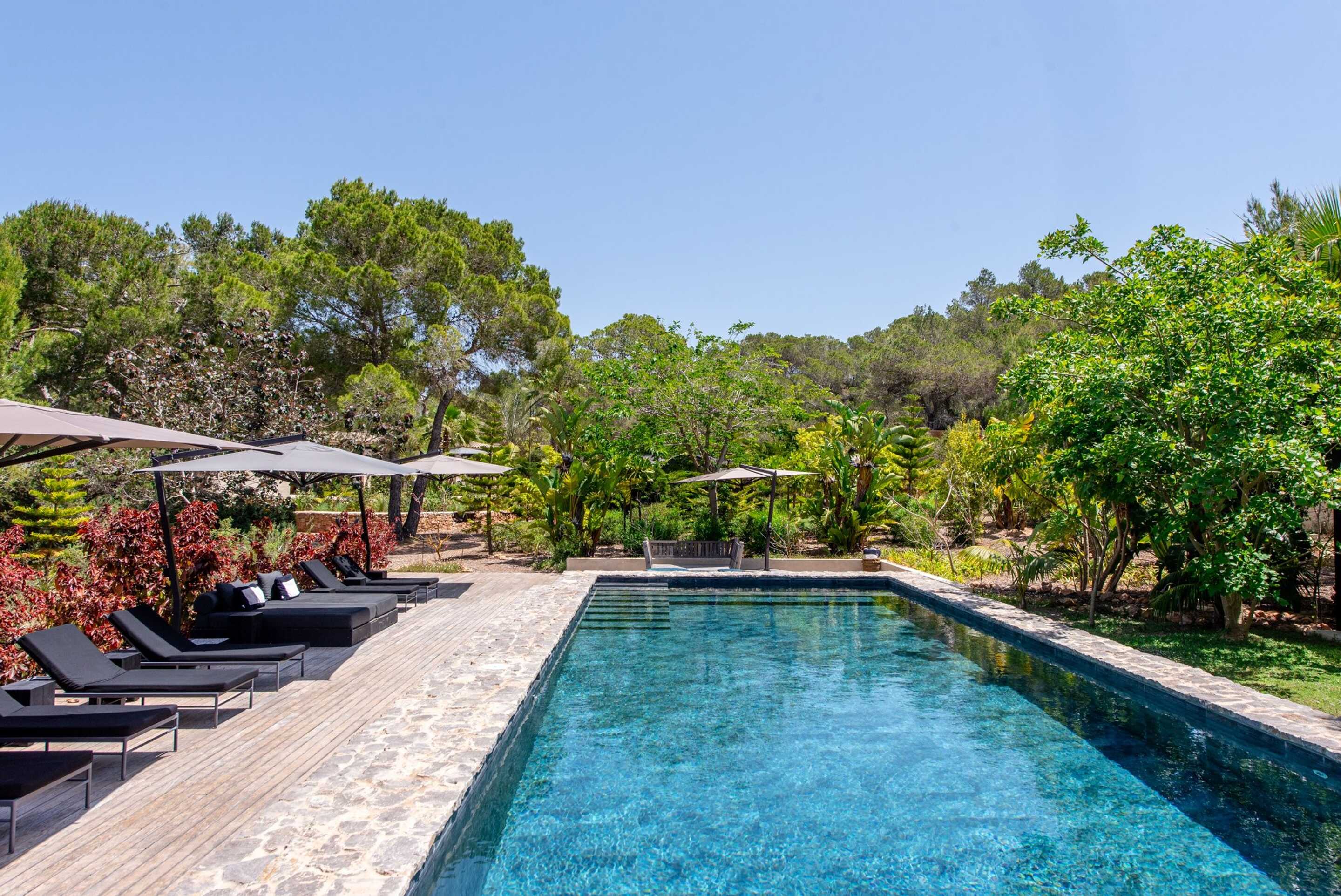 Villa Ember