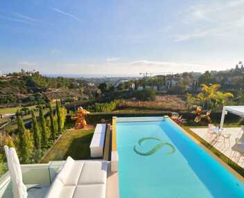 Villa Theia