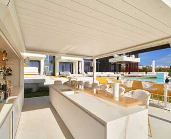 Villa Theia