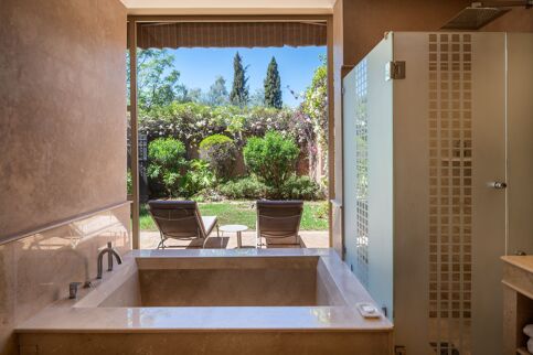 Villa Bougainvillier