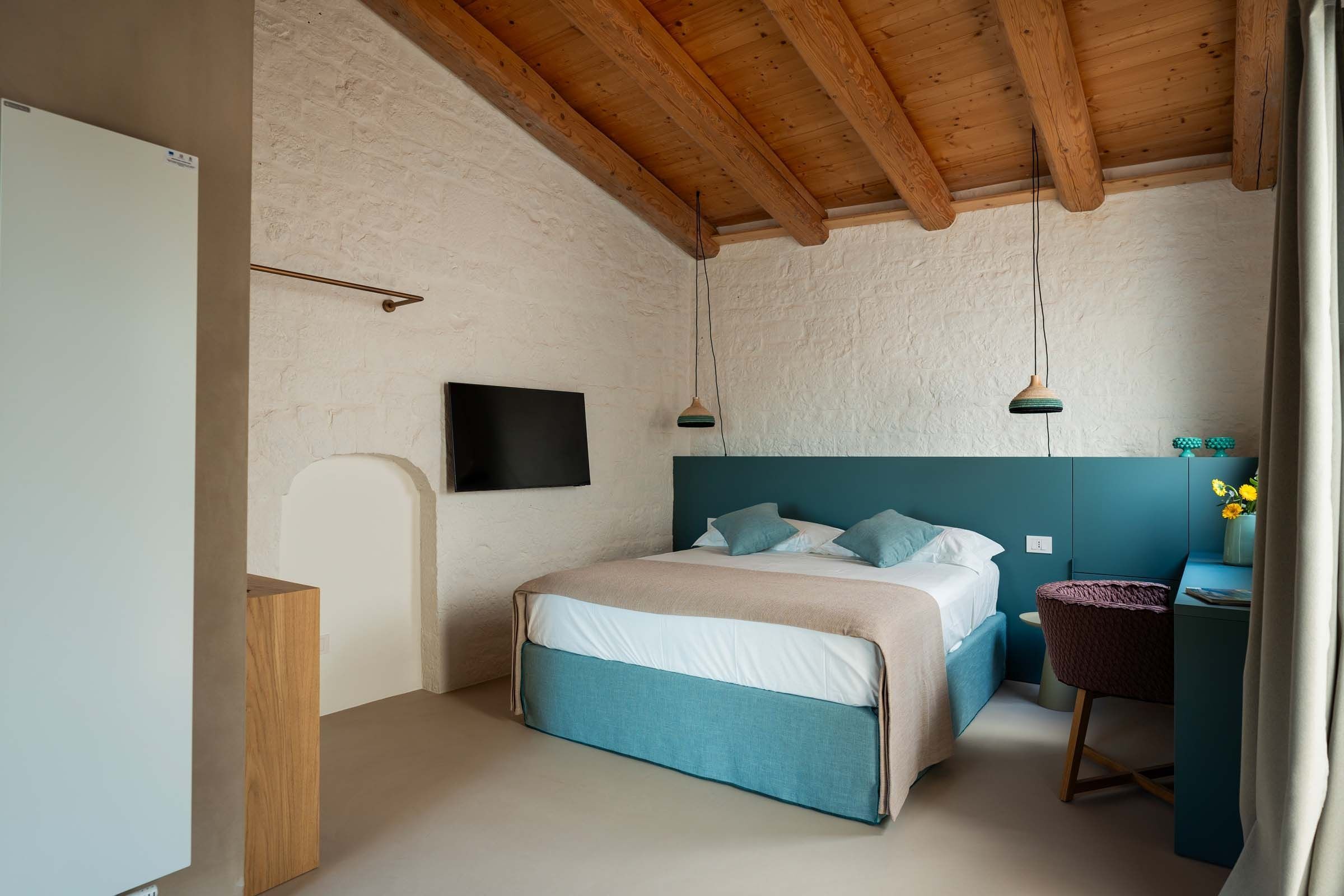 Bedroom 4 - Outbuilding