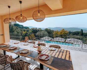 Villa Micas