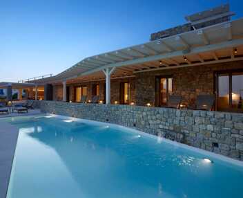 Villa Tayla