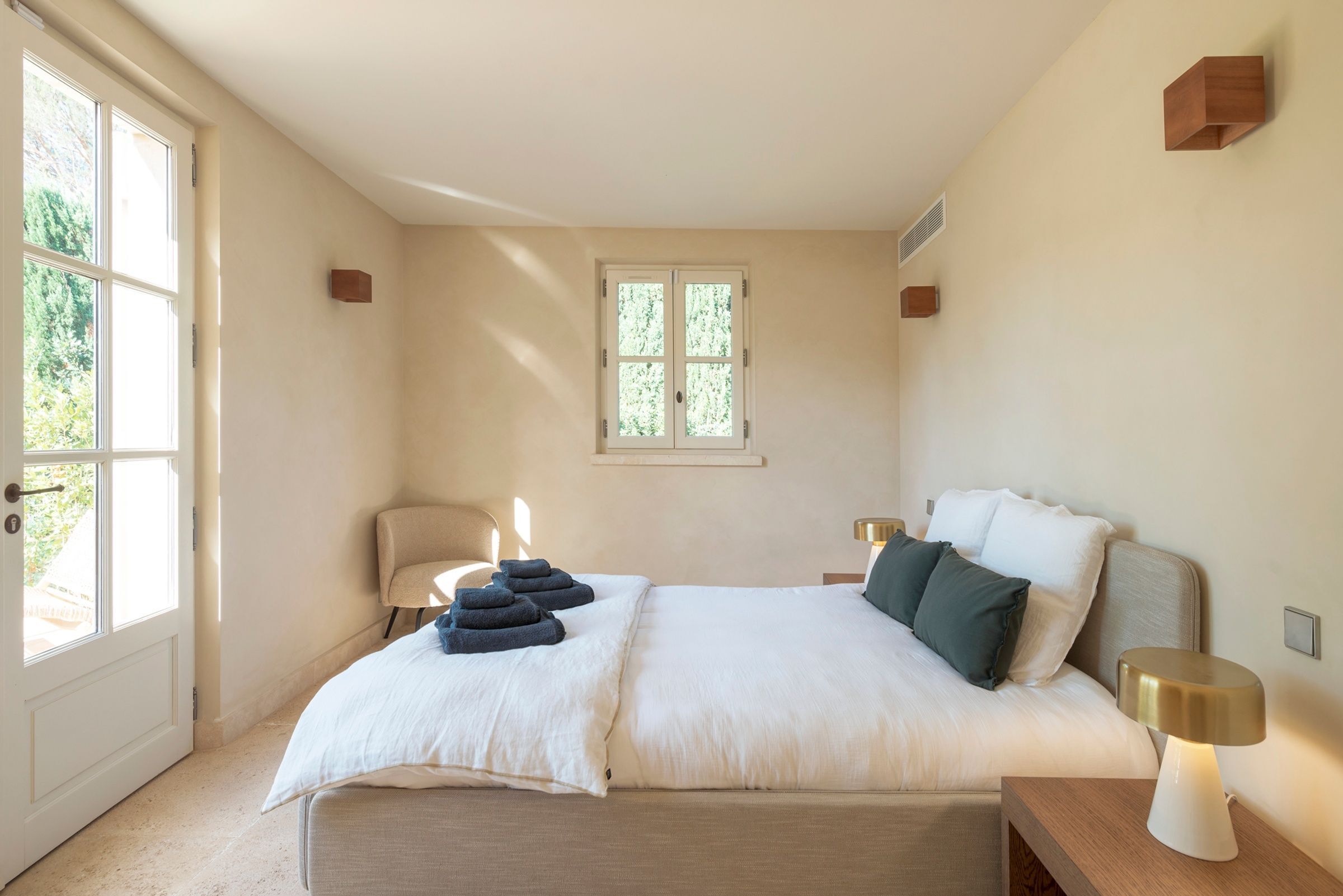 Bedroom 1 - Ground Floor