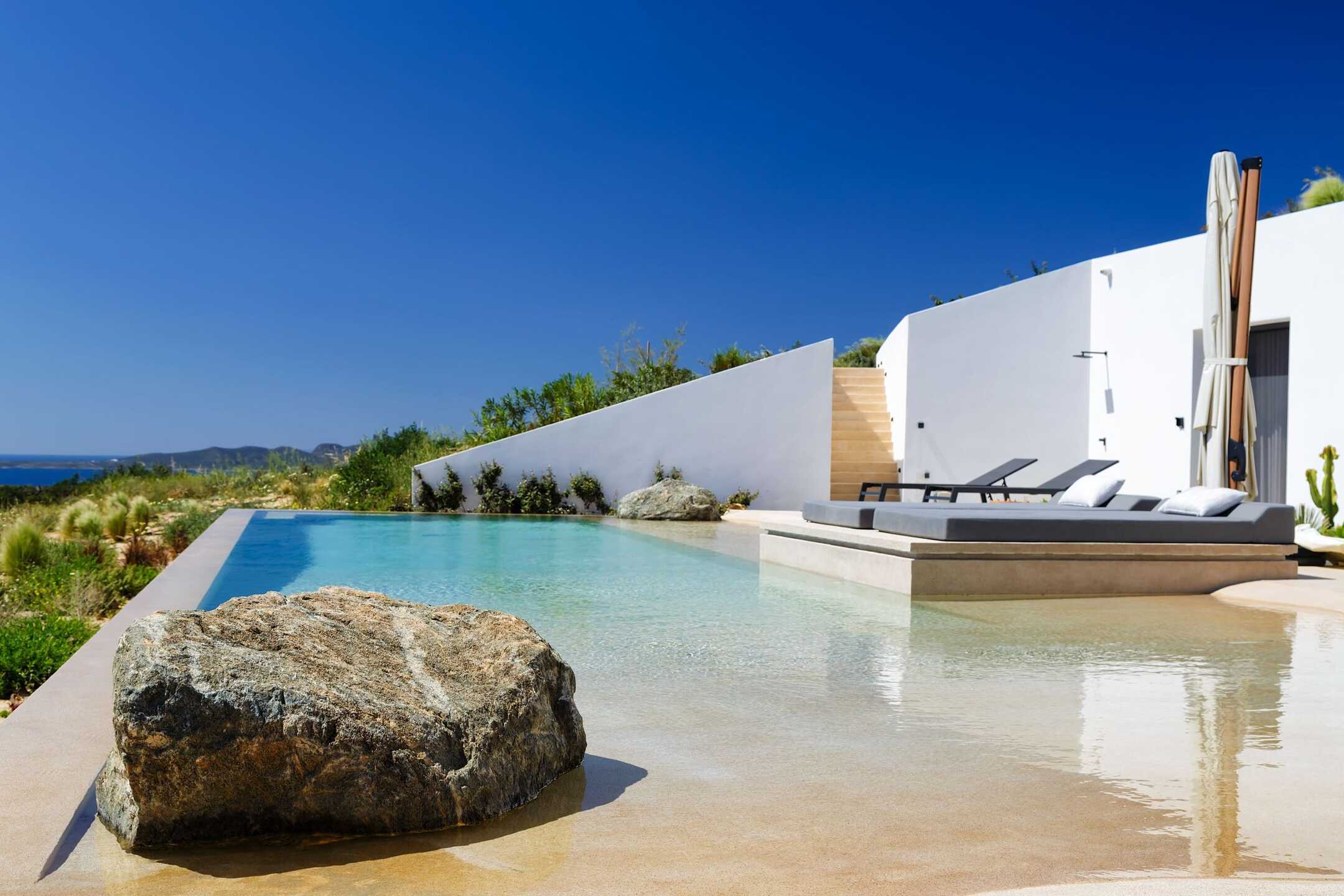 Nadora Estate