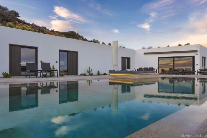 Villa Nadora II