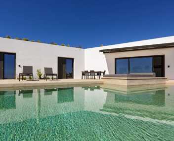 Villa Nadora III
