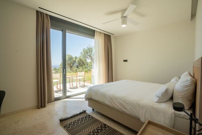 Villa Obsidian